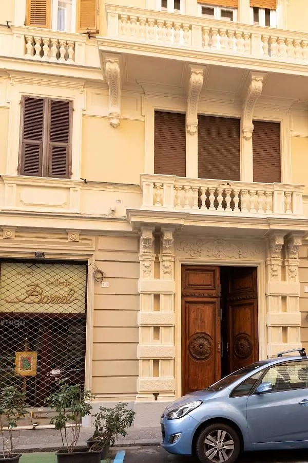 Granello Suite Central Genoa Italy